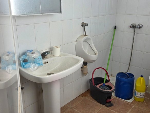 1 Bathroom Country House in Yecla - Caza De Casa
