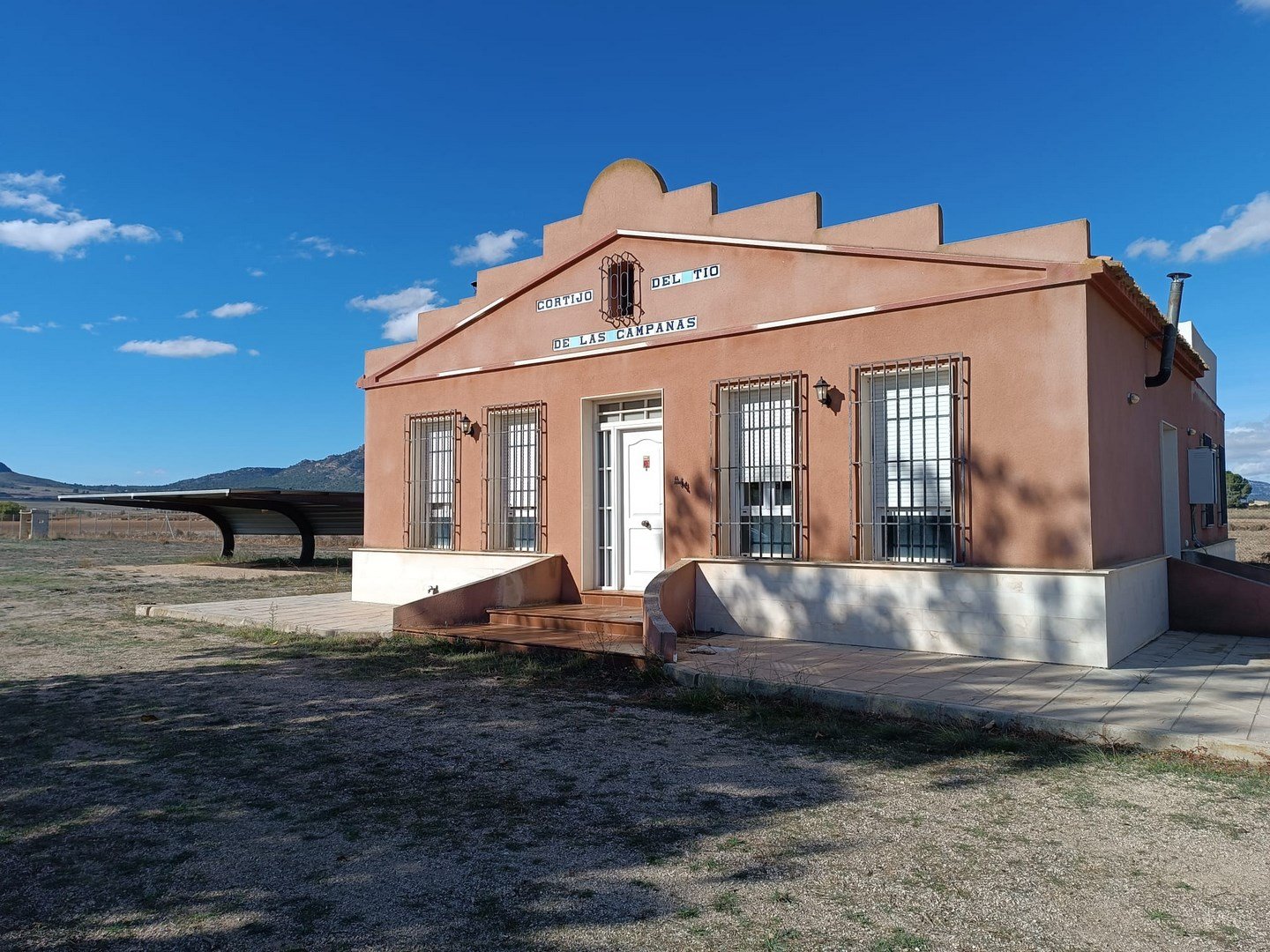 2 Bedroom 2 Bathroom Villa in Yecla - Caza De Casa