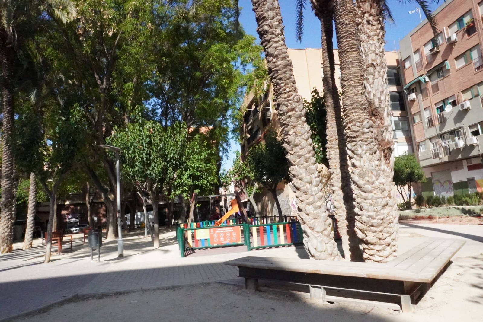 Commercial in Murcia - Caza De Casa
