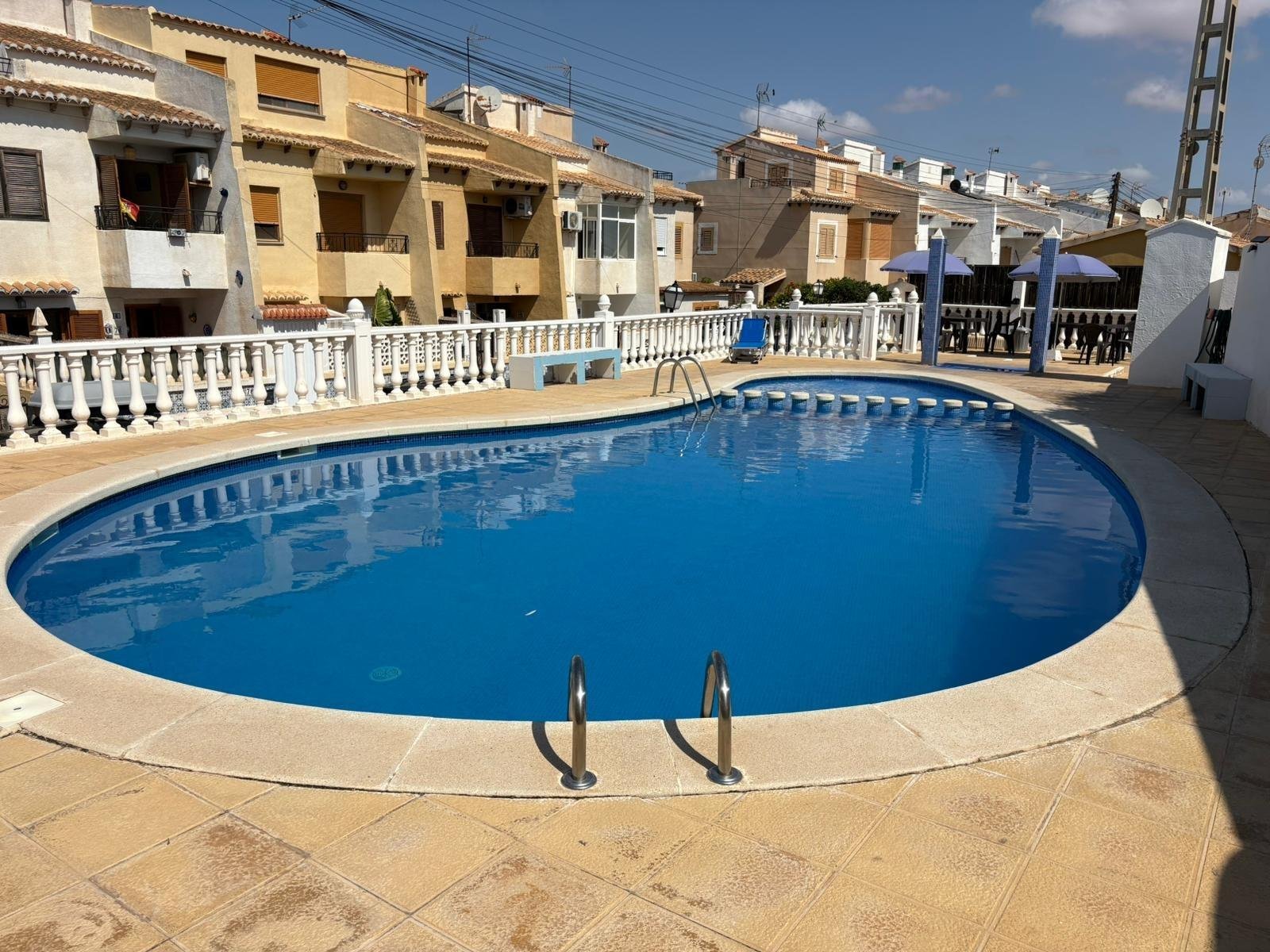 3 Bedroom 2 Bathroom Town House in Torrevieja - Caza De Casa