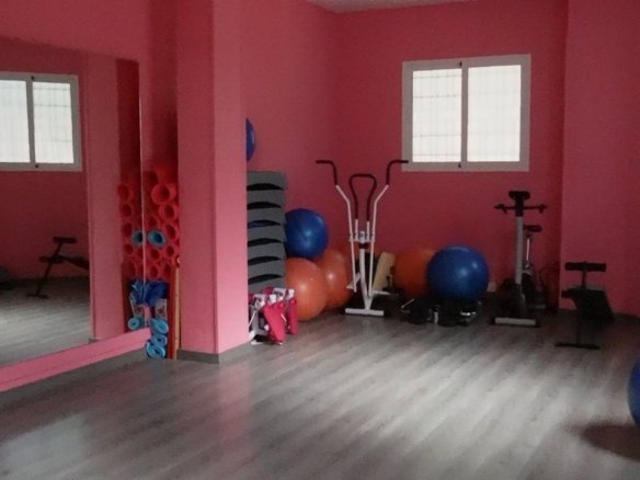4 Bath Commercial in Murcia - Caza De Casa
