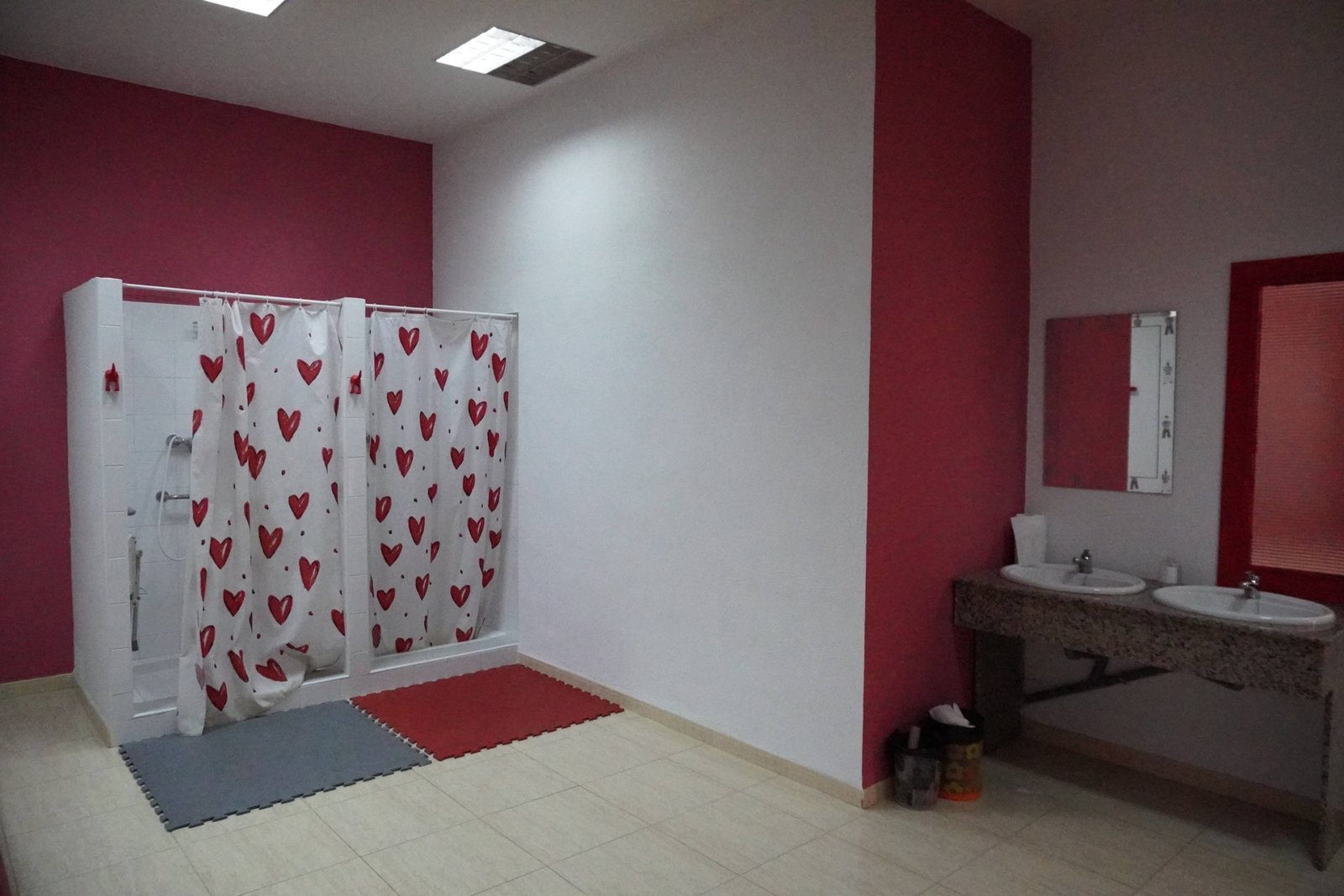 4 Bath Commercial in Murcia - Caza De Casa