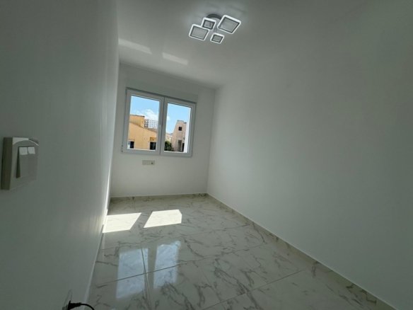 3 Bedroom 2 Bathroom Town House in Torrevieja - Caza De Casa