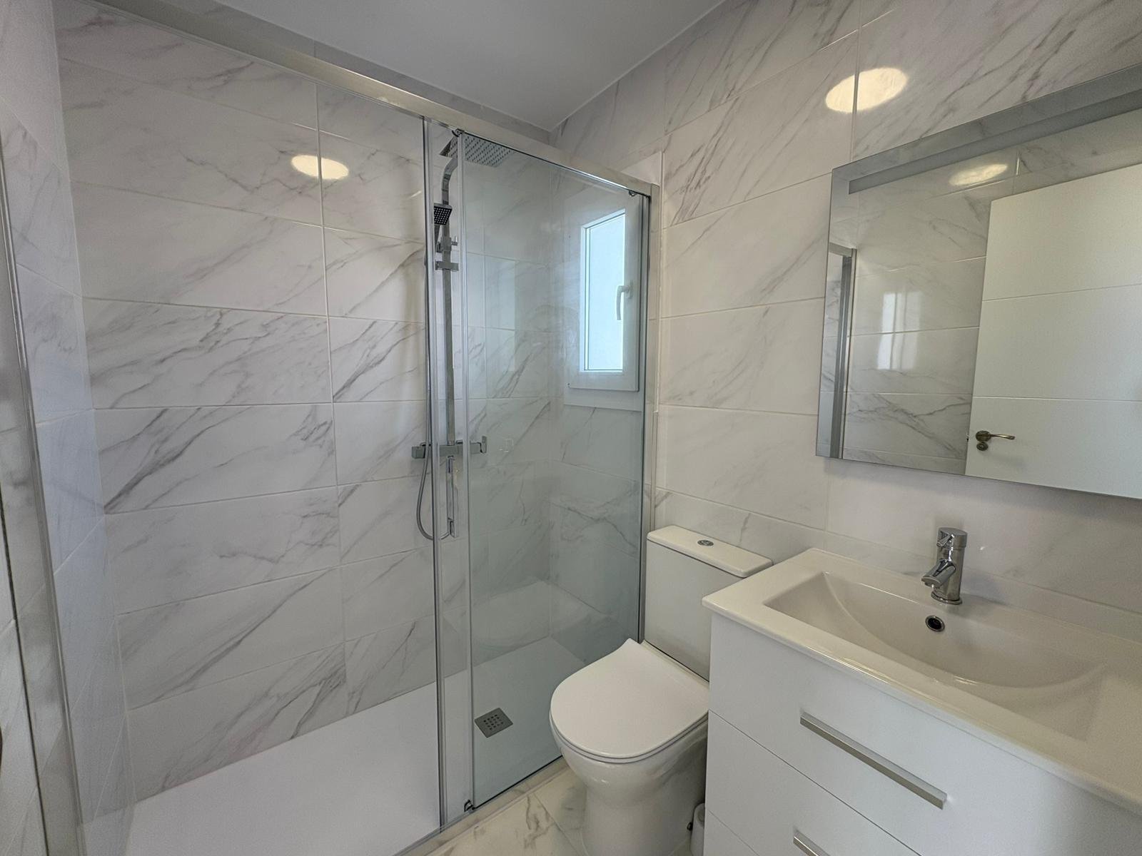 3 Bedroom 2 Bathroom Town House in Torrevieja - Caza De Casa