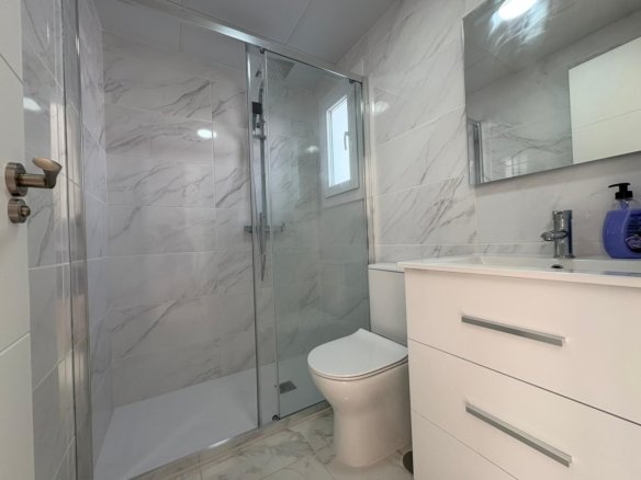 3 Bedroom 2 Bathroom Town House in Torrevieja - Caza De Casa