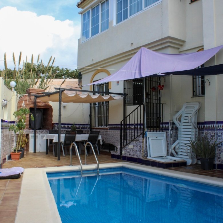 4 Bedroom 4 Bathroom Villa in Nerja - Caza De Casa