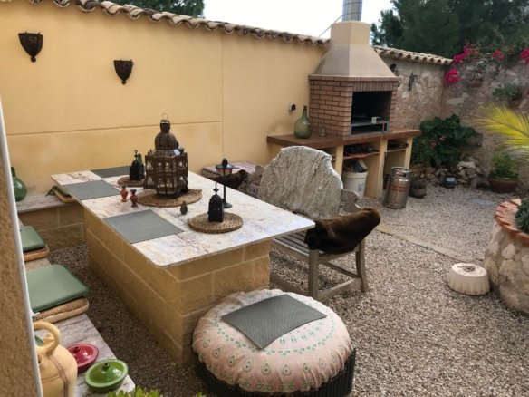 5 Bedroom 2 Bathroom Country House in Monóvar/Monóver - Caza De Casa