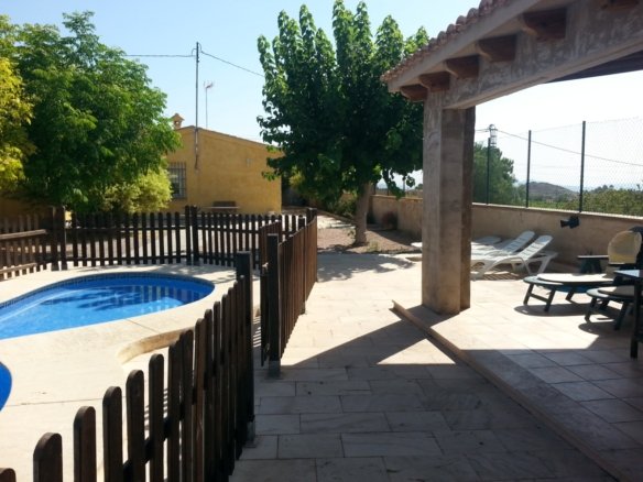 3 Bedroom 2 Bathroom Villa in La Romana - Caza De Casa