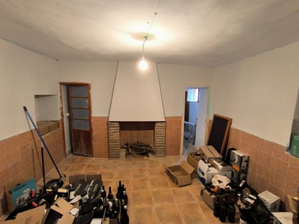 8 Bedroom 2 Bathroom Country House in Yecla - Caza De Casa