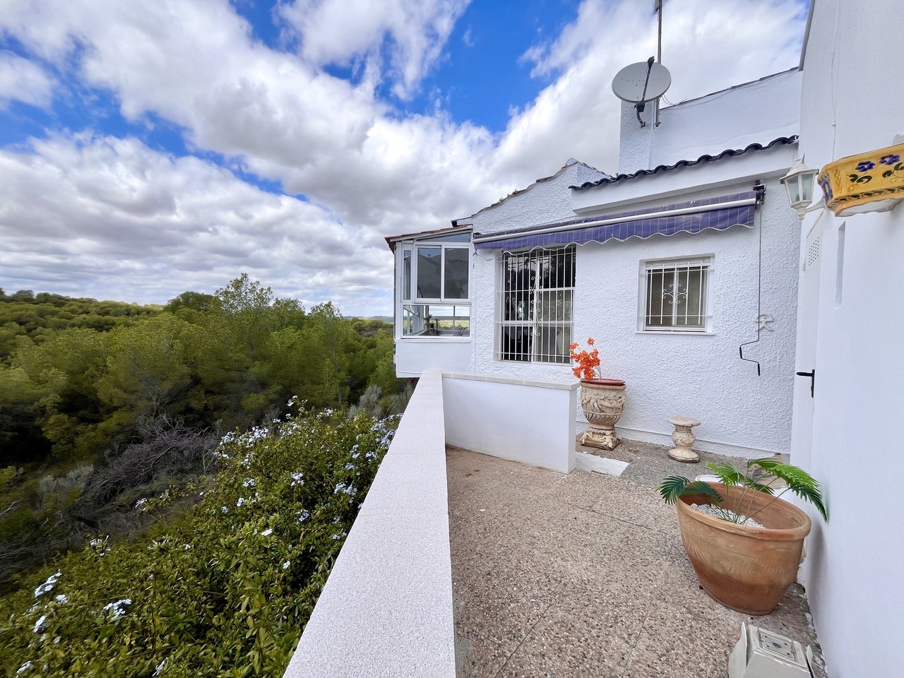 3 Bedroom 3 Bathroom Villa in Pinar de Campoverde - Caza De Casa