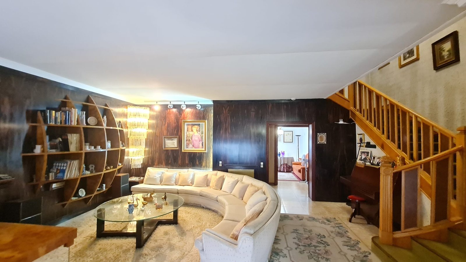 4 Bedroom 3 Bathroom Town House in Elda - Caza De Casa