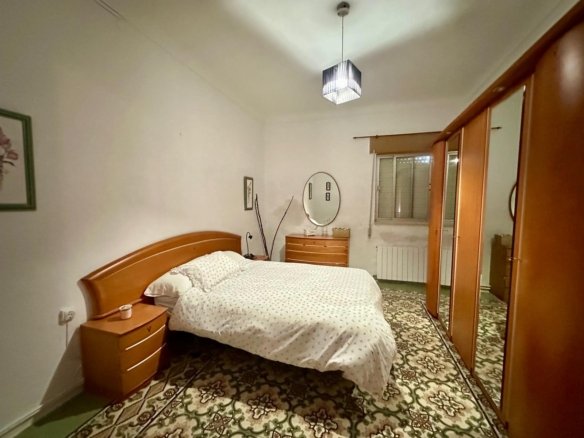 5 Bedroom 2 Bathroom Villa in Torre Del Rico - Caza De Casa