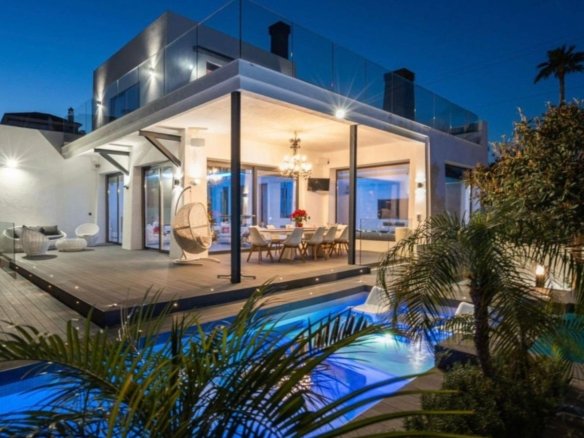 8 Bed 11 Bath Villa in Marbella - Caza De Casa