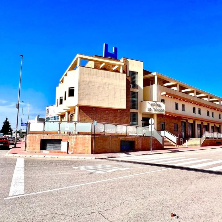 33 Bed Commercial in Los Montesinos - Caza De Casa