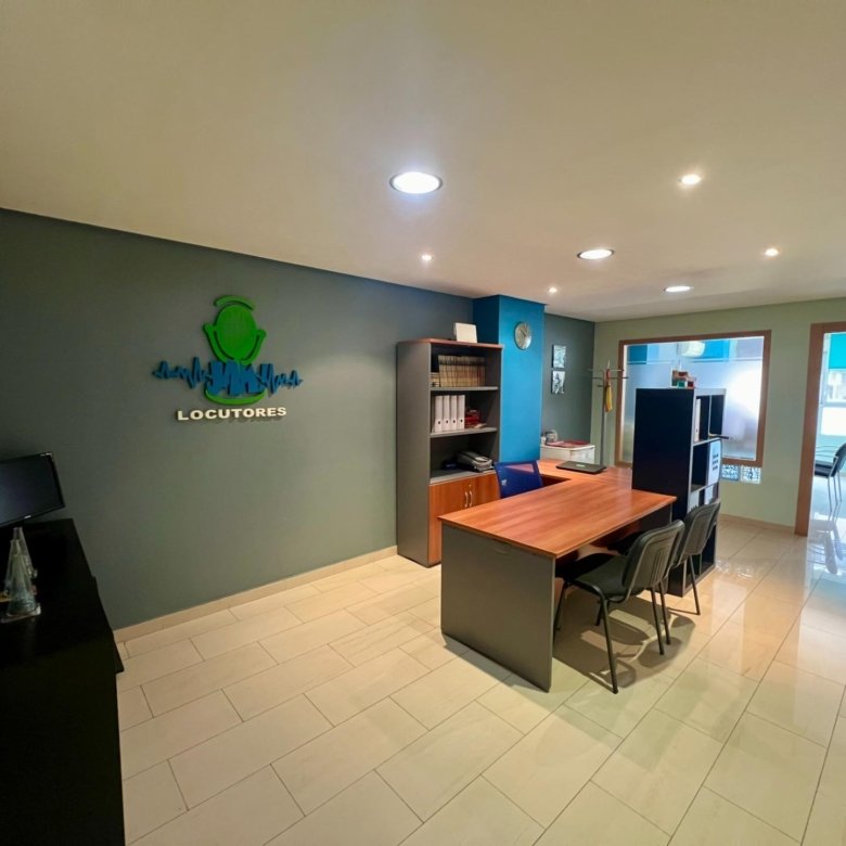 Commercial in Orihuela - Caza De Casa