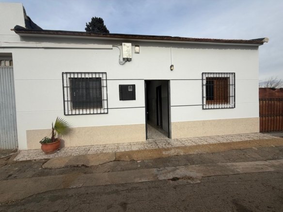 3 Bed 2 Bath Finca in Orihuela - Caza De Casa
