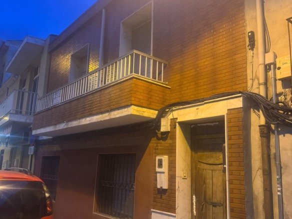 7 Bed 3 Bath Town House in Orihuela - Caza De Casa