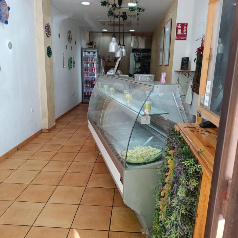 Commercial in El Altet - Caza De Casa