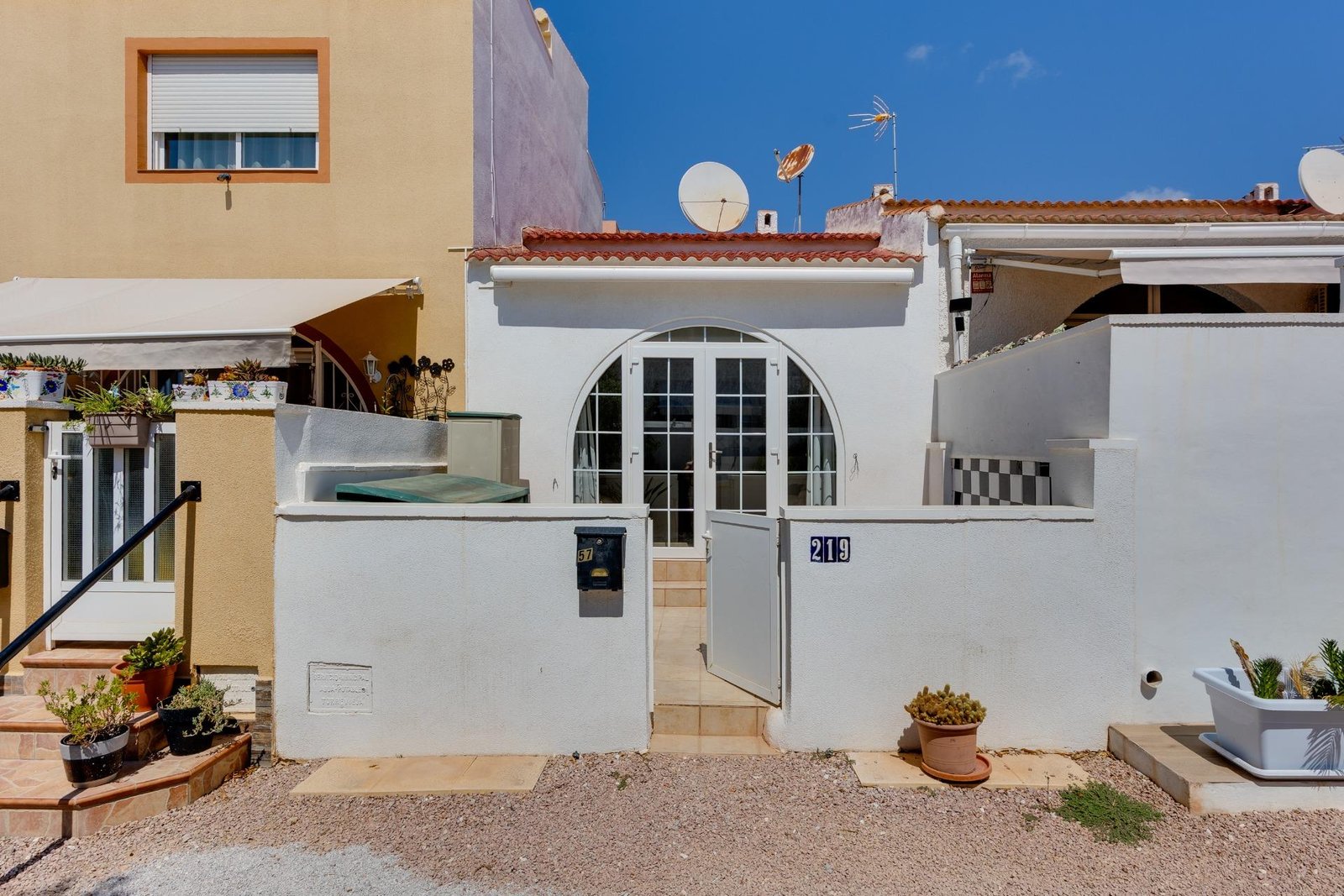 1 Bedroom 1 Bathroom Town House in Torrevieja - Caza De Casa