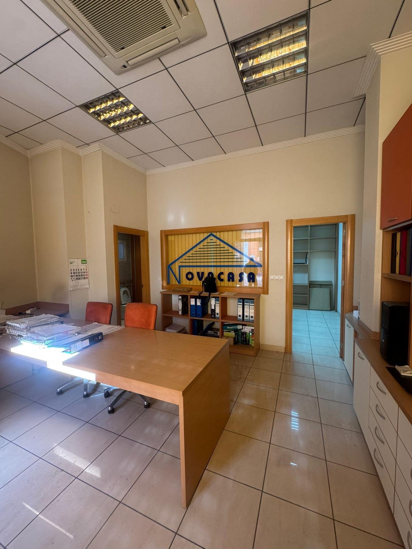 1 Bath Commercial in Bigastro - Caza De Casa