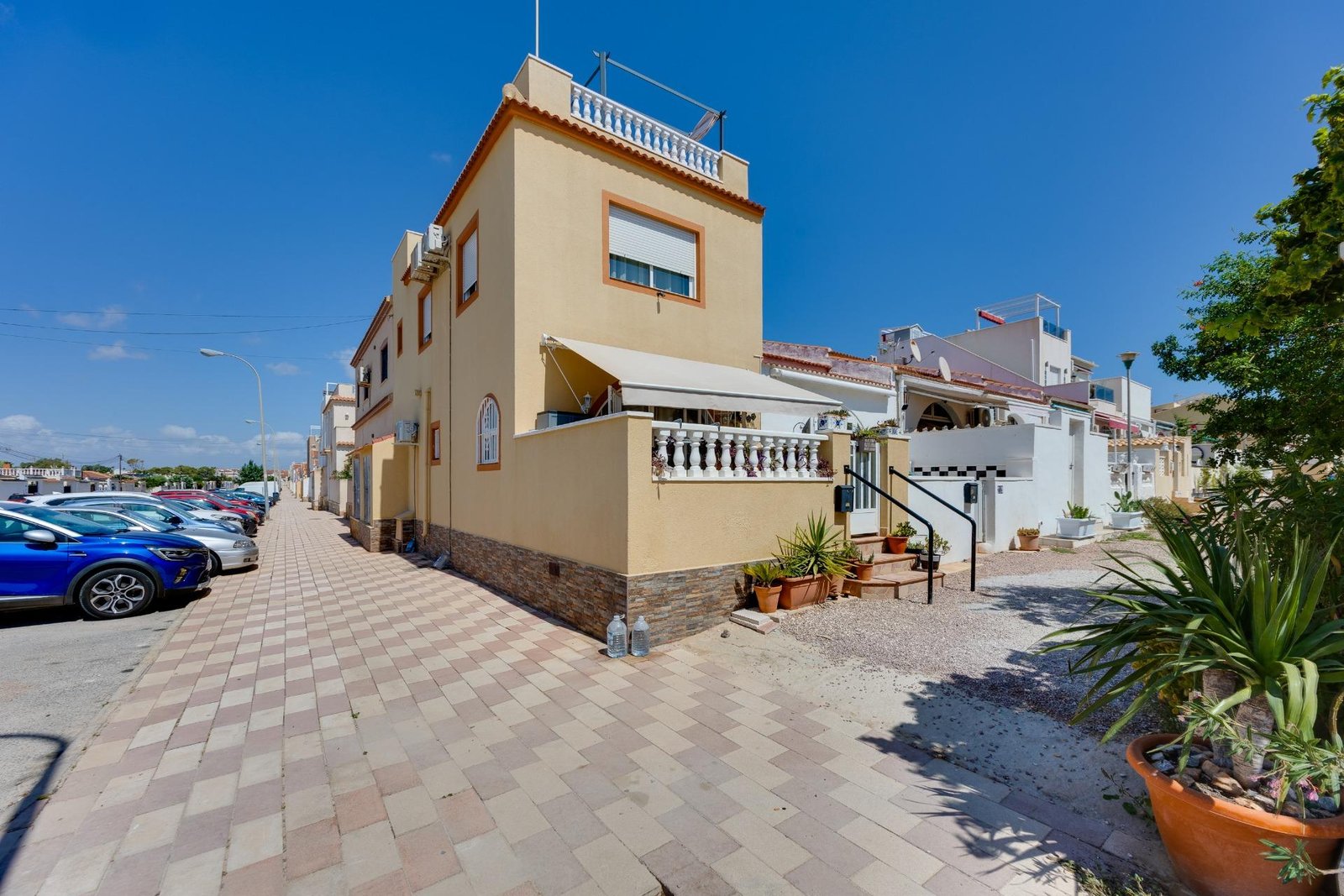 1 Bedroom 1 Bathroom Town House in Torrevieja - Caza De Casa