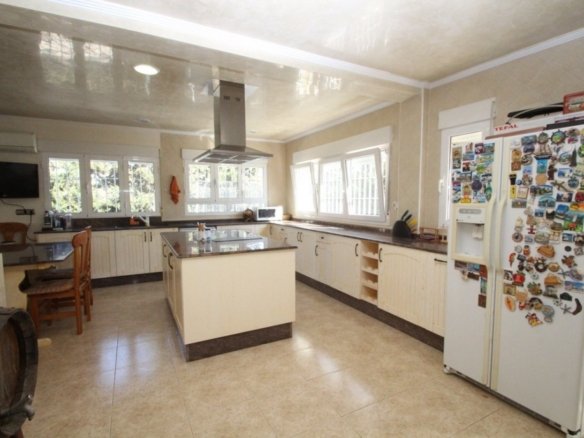 5 Bedroom 5 Bathroom Villa in Orihuela Costa - Caza De Casa