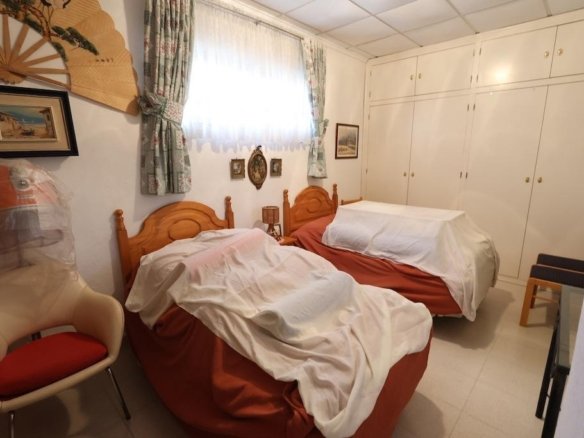 5 Bedroom 4 Bathroom Villa in Orihuela Costa - Caza De Casa
