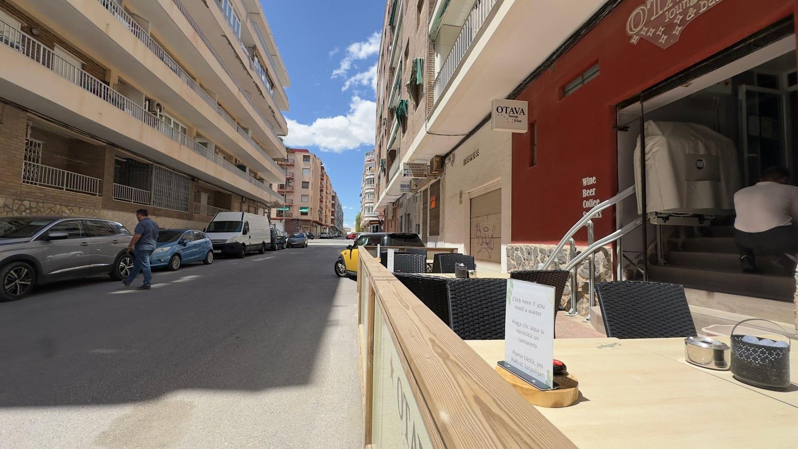 2-13 Commercial in Torrevieja - Caza De Casa