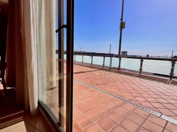 33 Bed Commercial in Los Montesinos - Caza De Casa