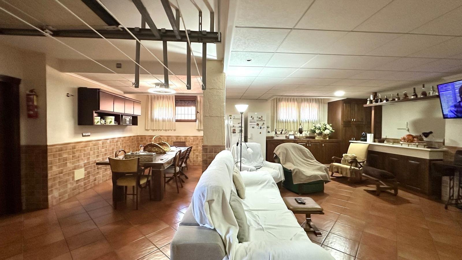 2-15 4 Bedroom 3 Bathroom Town House in Torrevieja - Caza De Casa