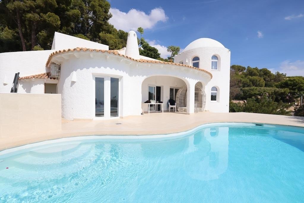 3 Bedroom 3 Bathroom Villa in Altea - Caza De Casa
