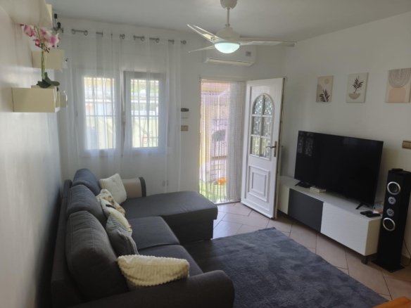 4 Bedroom 3 Bathroom Town House in Orihuela Costa - Caza De Casa