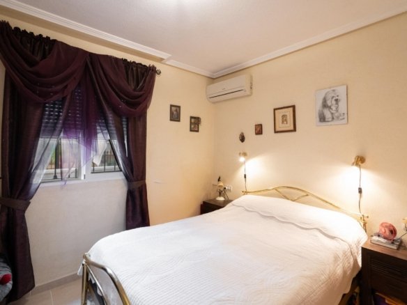 2 Bed 2 Bath Town House in Orihuela Costa - Caza De Casa