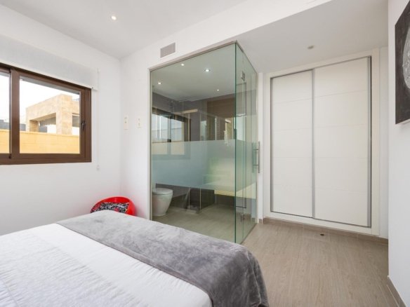3 Bedroom 3 Bathroom Villa in Ciudad Quesada - Caza De Casa