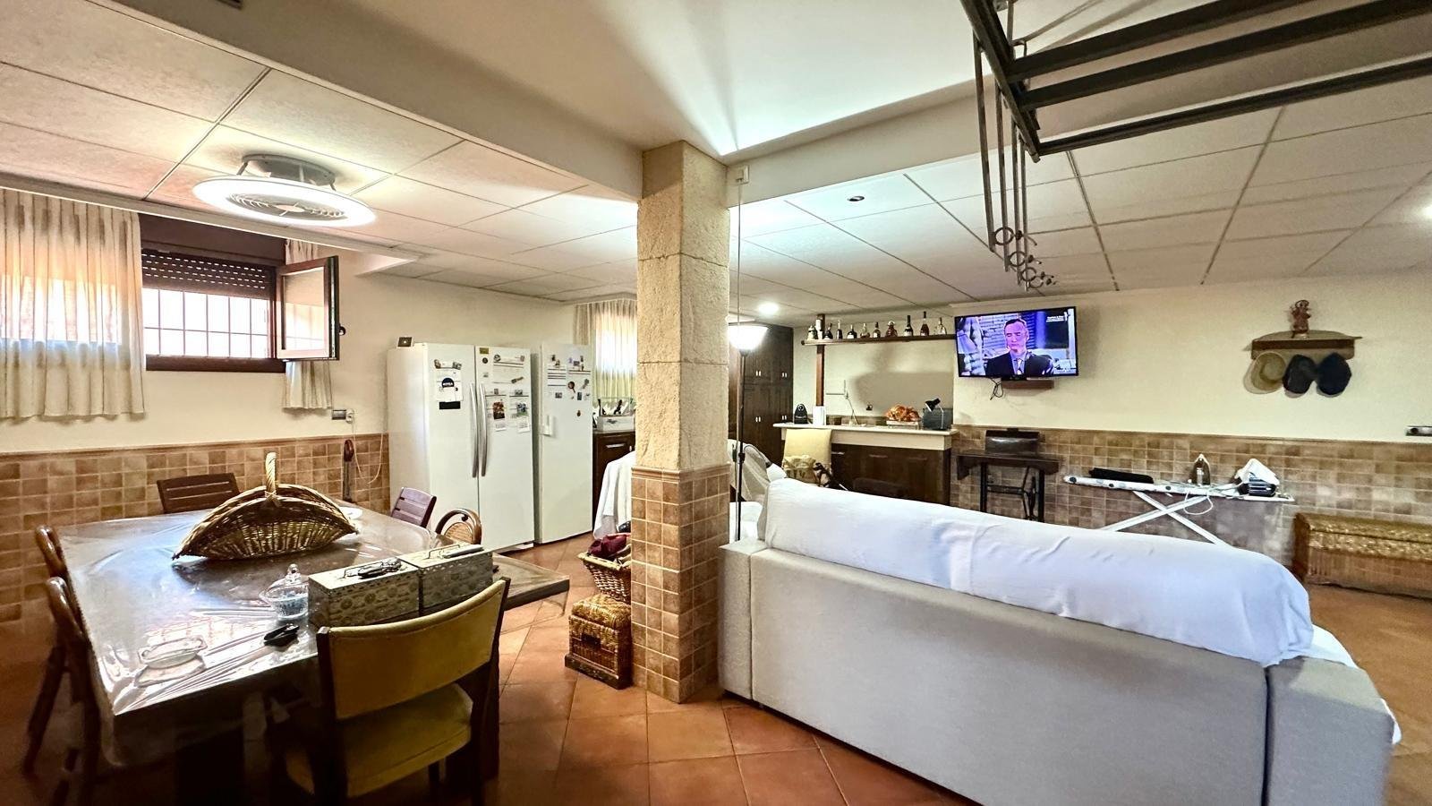 2-17 4 Bedroom 3 Bathroom Town House in Torrevieja - Caza De Casa