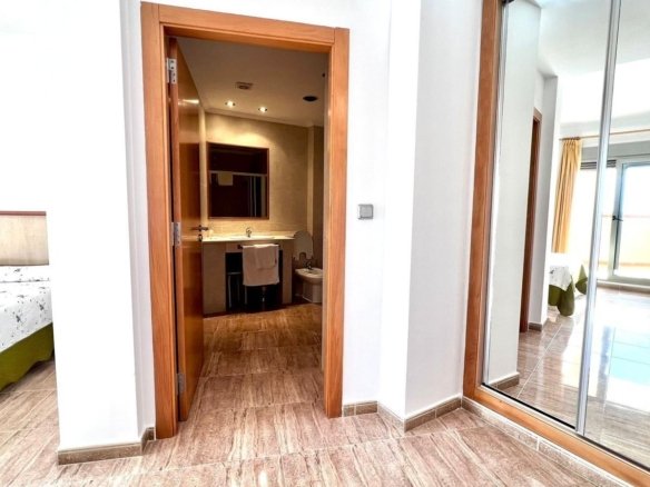 33 Bed Commercial in Los Montesinos - Caza De Casa