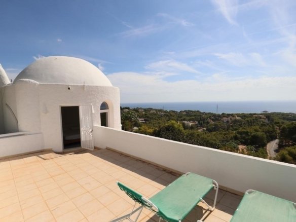 3 Bedroom 3 Bathroom Villa in Altea - Caza De Casa