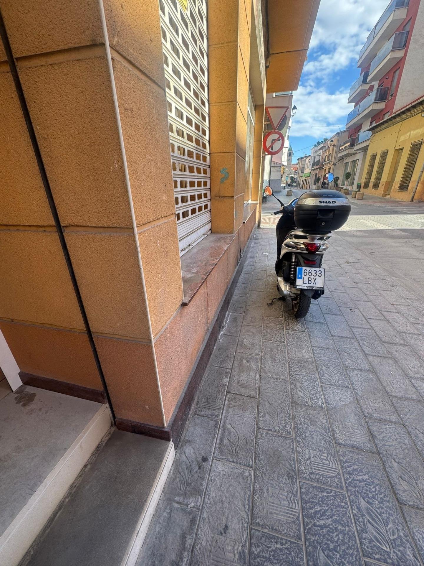1 Bath Commercial in Bigastro - Caza De Casa