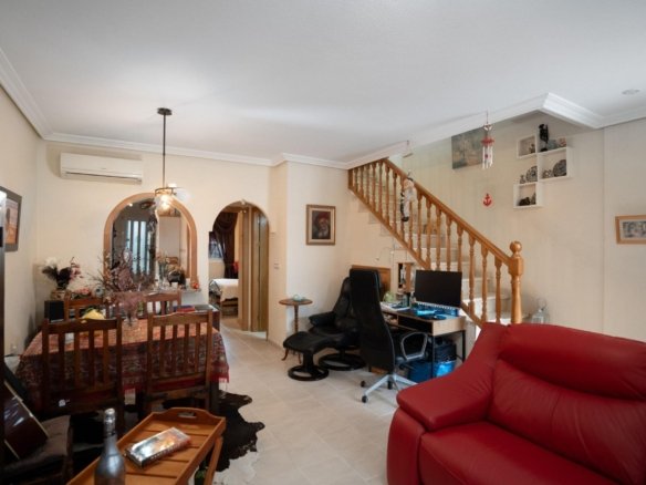 2 Bed 2 Bath Town House in Orihuela Costa - Caza De Casa