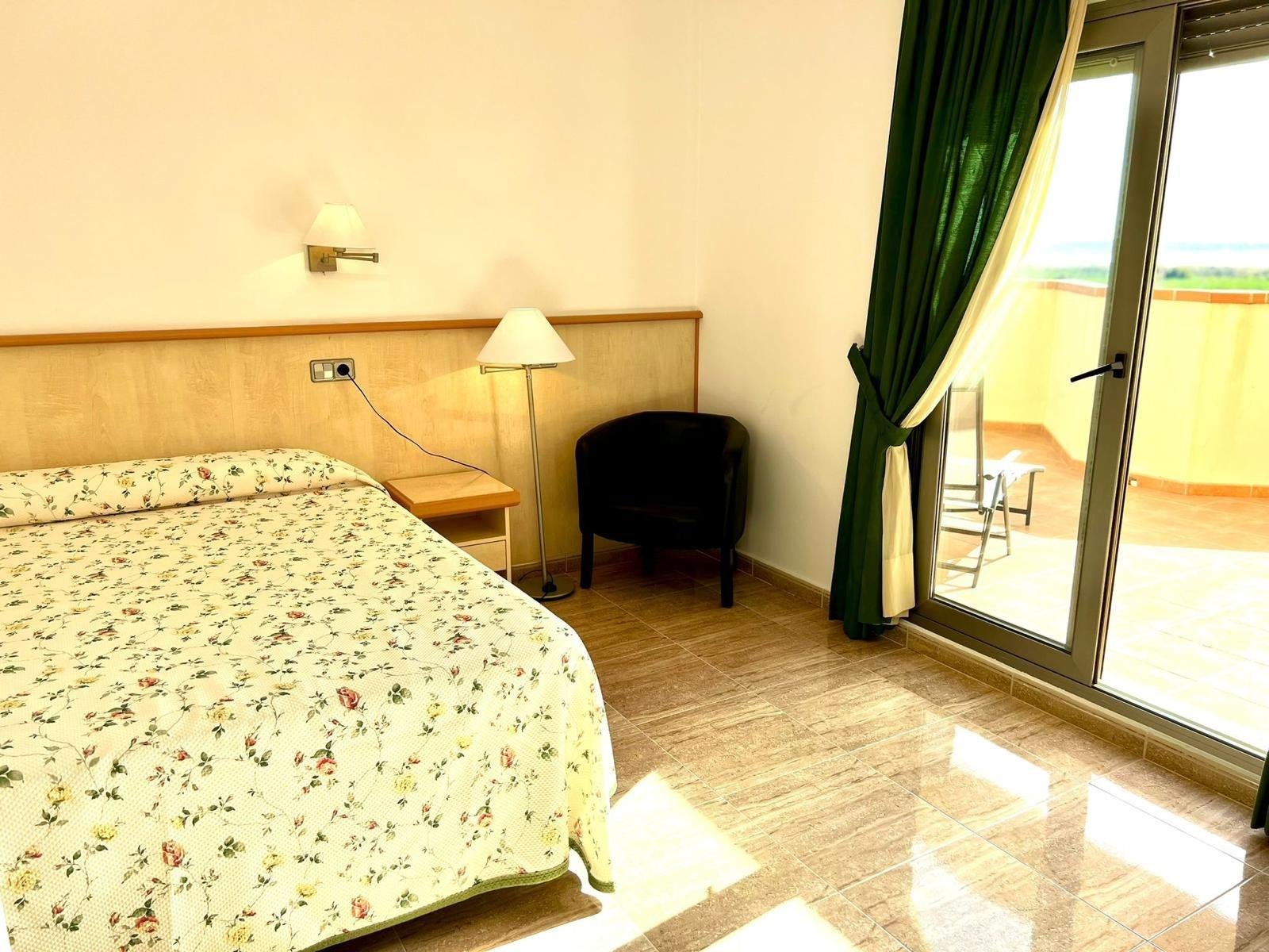 33 Bed Commercial in Los Montesinos - Caza De Casa