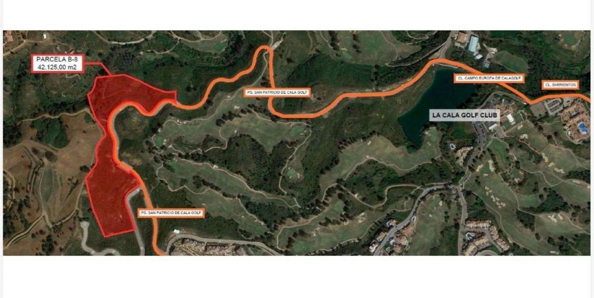 42,125 m² Land in Mijas - Caza De Casa