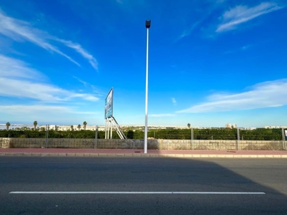 4 Bedroom 3 Bathroom Town House in Torrevieja - Caza De Casa