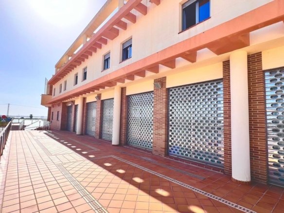 33 Bed Commercial in Los Montesinos - Caza De Casa