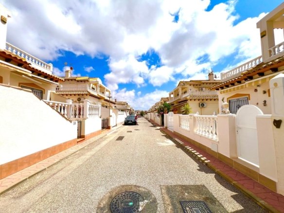 3 Bed 2 Bath Town House in Orihuela - Caza De Casa