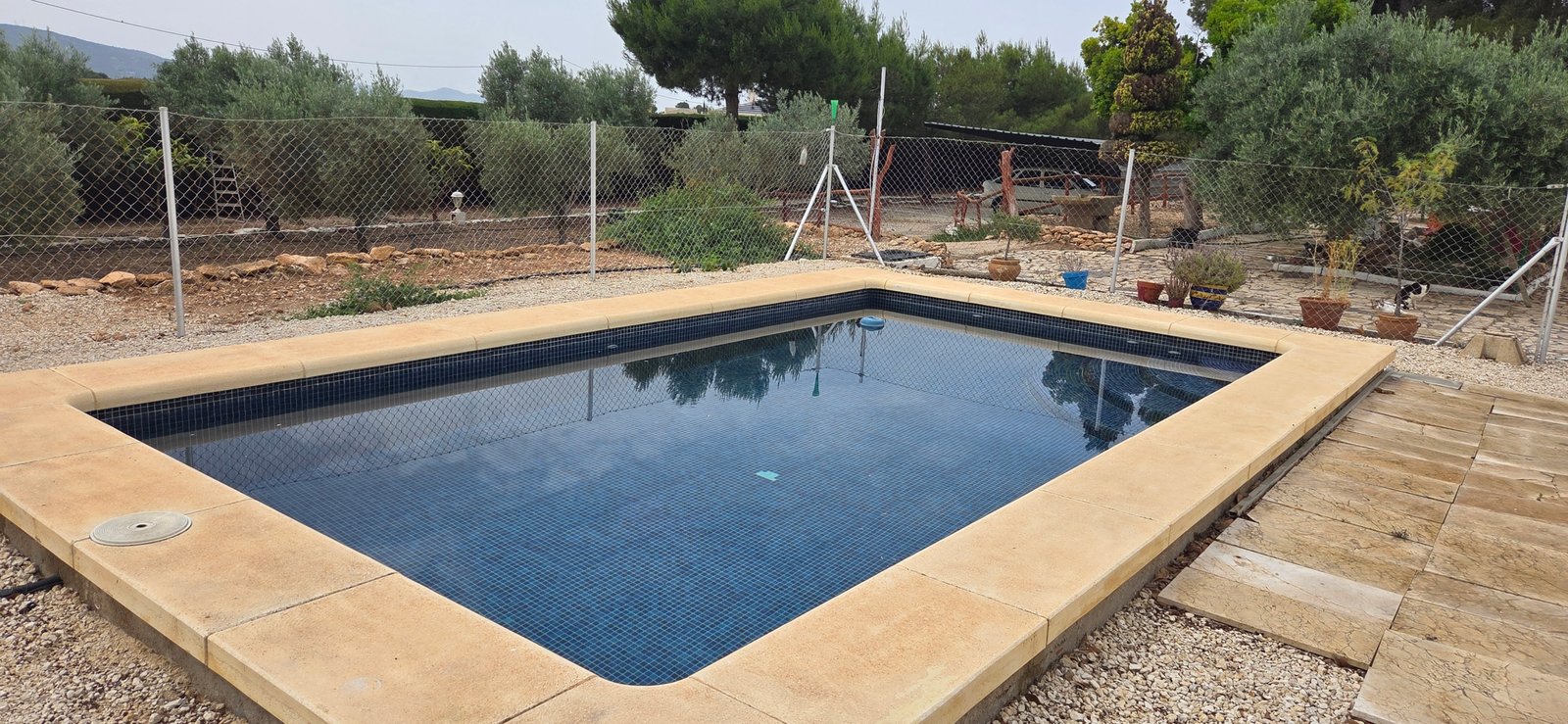 6 Bedroom 2 Bathroom Country House in Pinoso - Caza De Casa