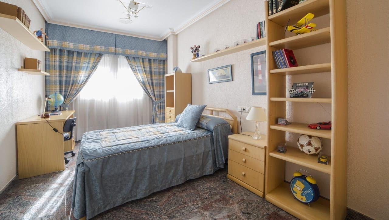 5 Bedroom 5 Bathroom Town House in Los Alcazares - Caza De Casa