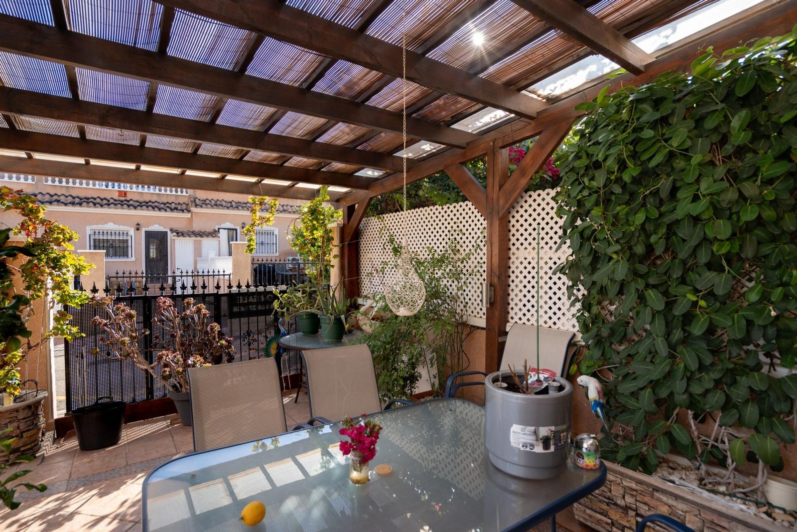 2 Bed 2 Bath Town House in Orihuela Costa - Caza De Casa