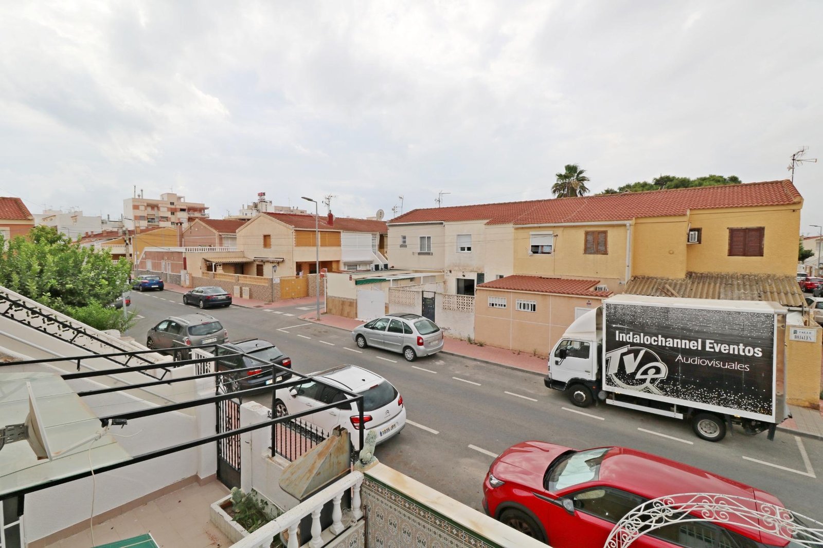 3 Bedroom 2 Bathroom Town House in Torrevieja - Caza De Casa