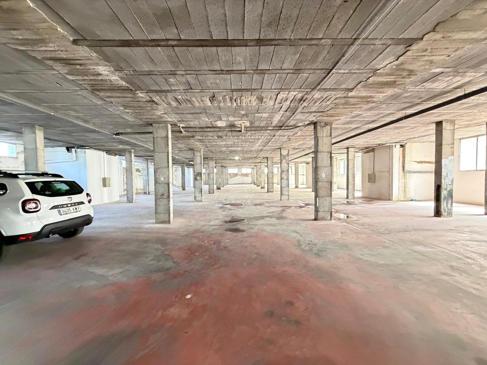 2-22 Commercial in Torrevieja - Caza De Casa