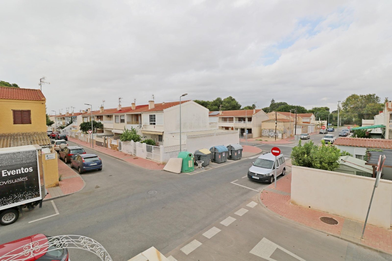 3 Bedroom 2 Bathroom Town House in Torrevieja - Caza De Casa